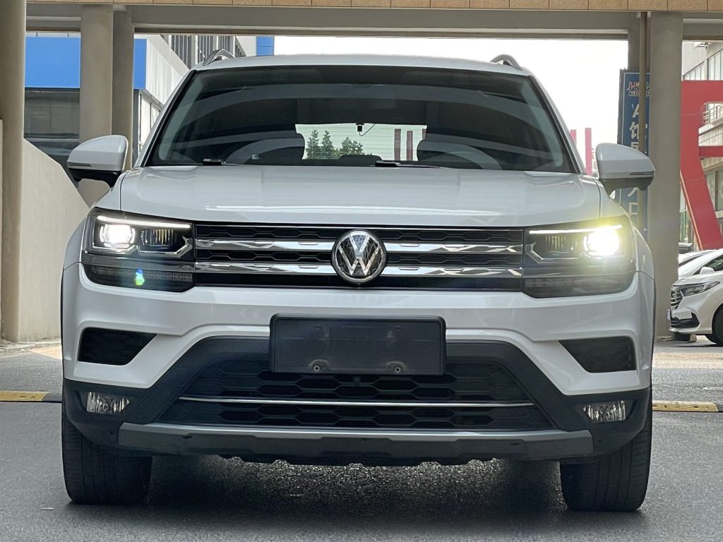 VOLKSWAGEN Tharu 2021 MODIFIED 330TSI 4WD LUXURY National VI - Huishida Trading