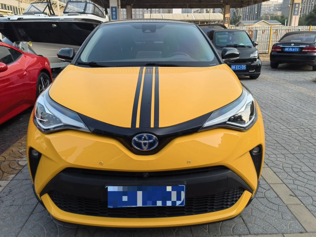 CHR 2021 Двухцилиндровый двигатель 2,0 л E-CVT Premium - Huishida Trading