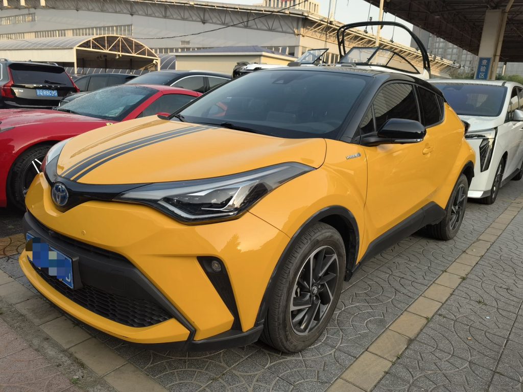 CHR 2021 Двухцилиндровый двигатель 2,0 л E-CVT Premium - Huishida Trading