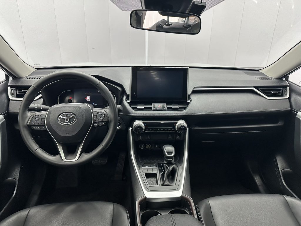 Toyota RAV4 2021 2.0L CVT 2WD Style PLUS Edition - Huishida Trading