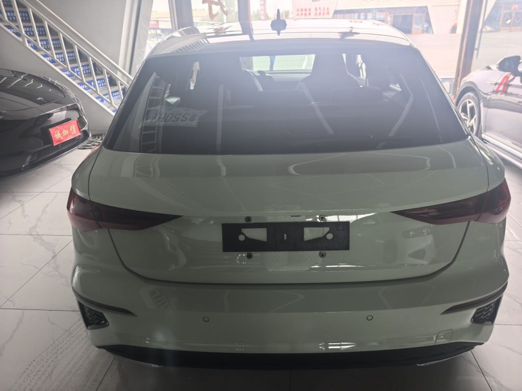 Audi A3 Sportback 35 TFSI 2021 Стильный спорт - Huishida Trading