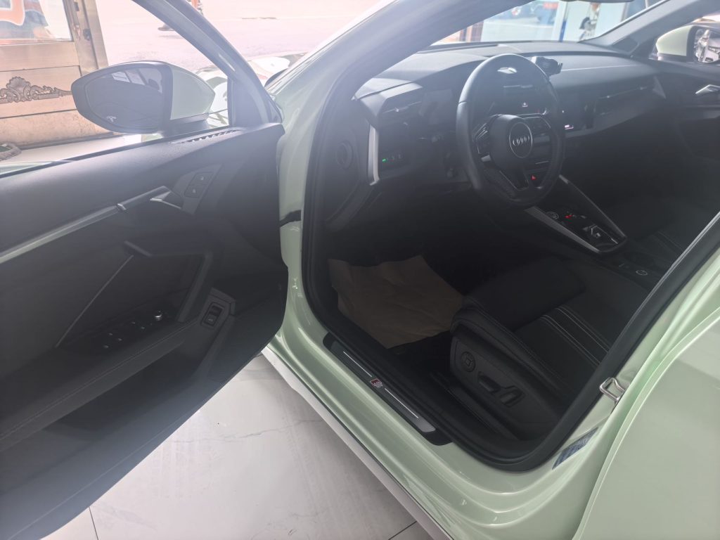 Audi A3 Sportback 35 TFSI 2021 Стильный спорт - Huishida Trading