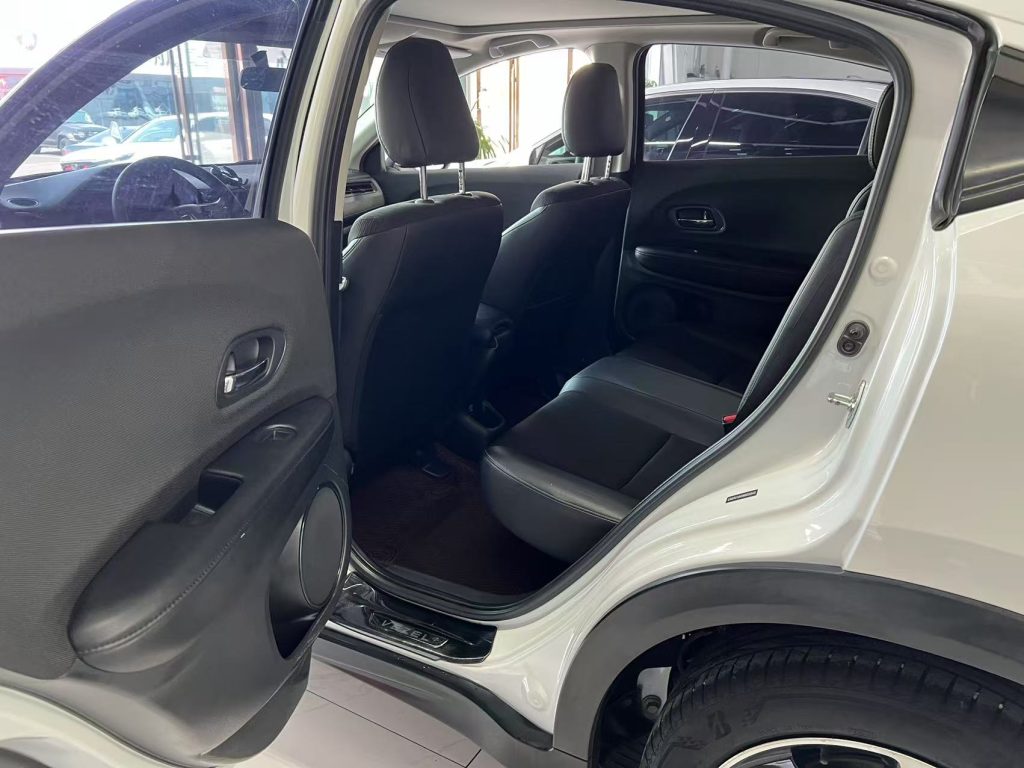 Honda VEZEL 2020 1.5L CVT Pioneer Edition - Huishida Trading