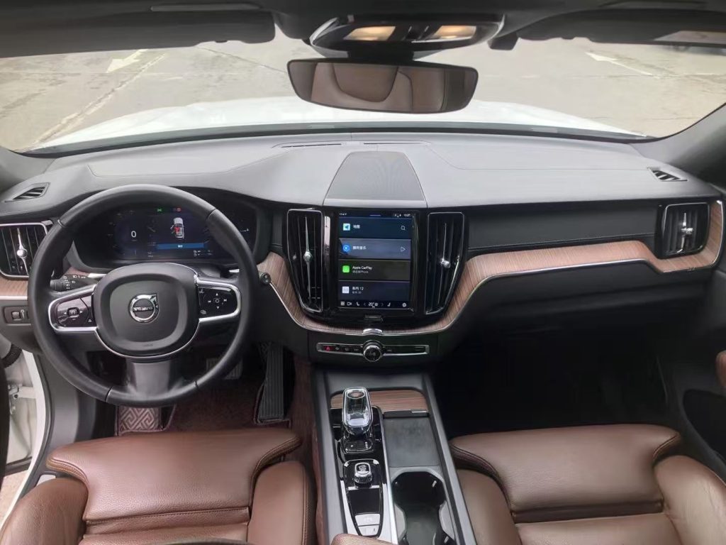 Volvo XC60 2022 T8 Plug-In Hybrid 4WD Intelligent Luxury Edition - Huishida Trading