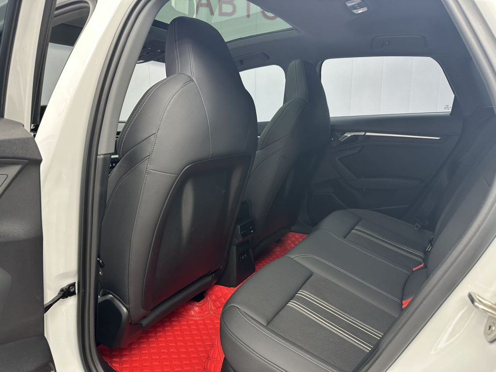 Audi A3 2021 Sportback 35 TFSI Fashion Sport - Huishida Trading