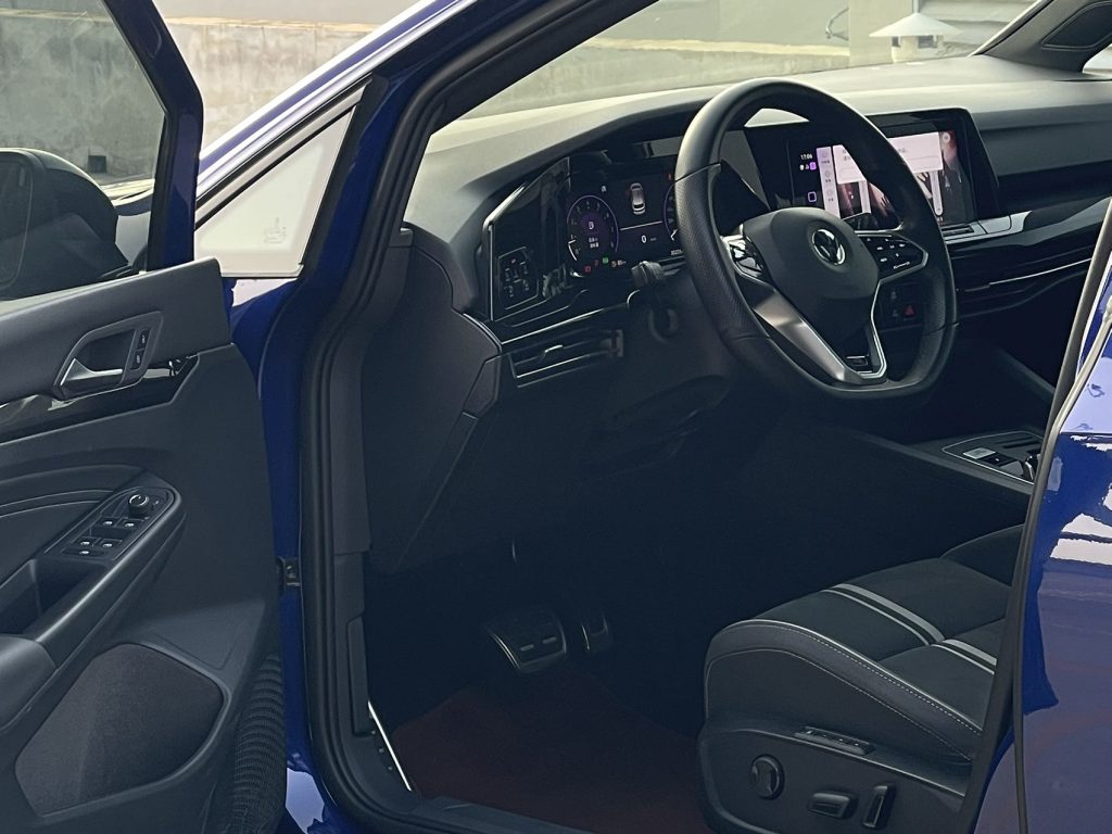 VOLKSWAGEN GOLF 2021 280TSI DSG R-Line - Huishida Trading