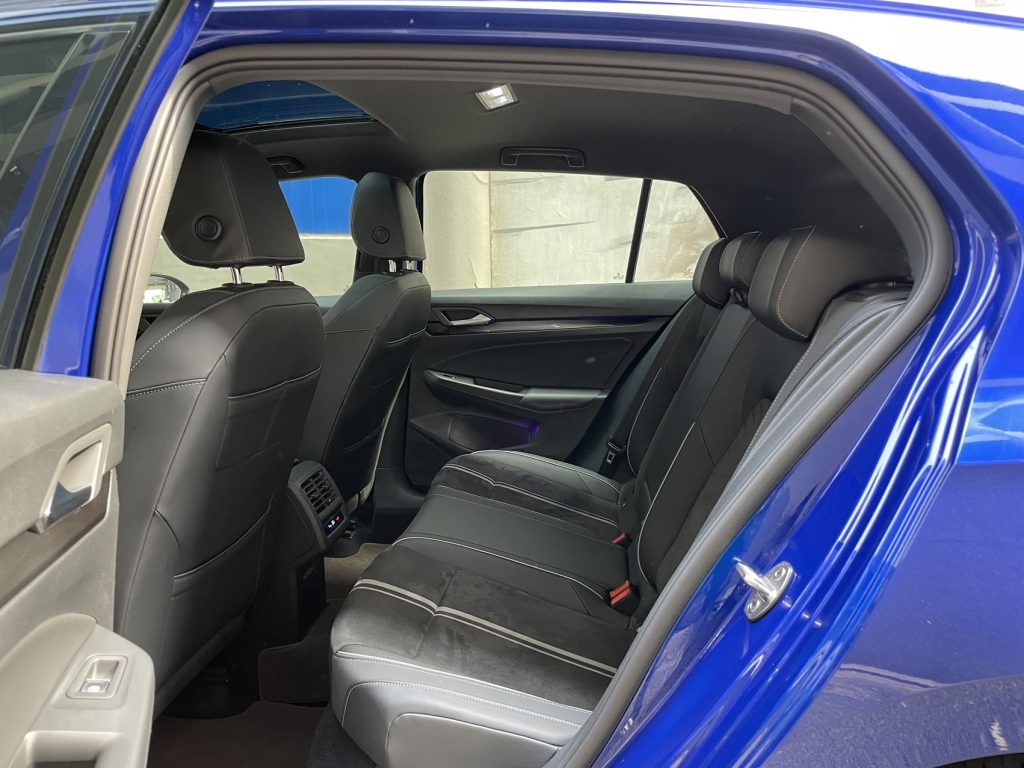 VOLKSWAGEN GOLF 2021 280TSI DSG R-Line - Huishida Trading