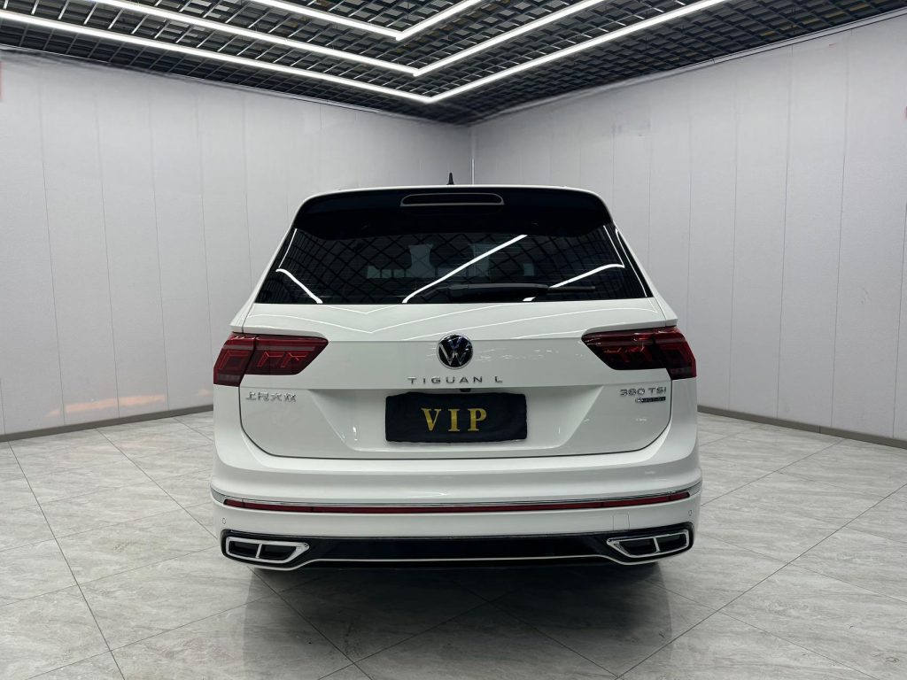 Volkswagen TIGUAN- L 2022 380TSI Auto 4WD R-Line 7-местный - Huishida Trading