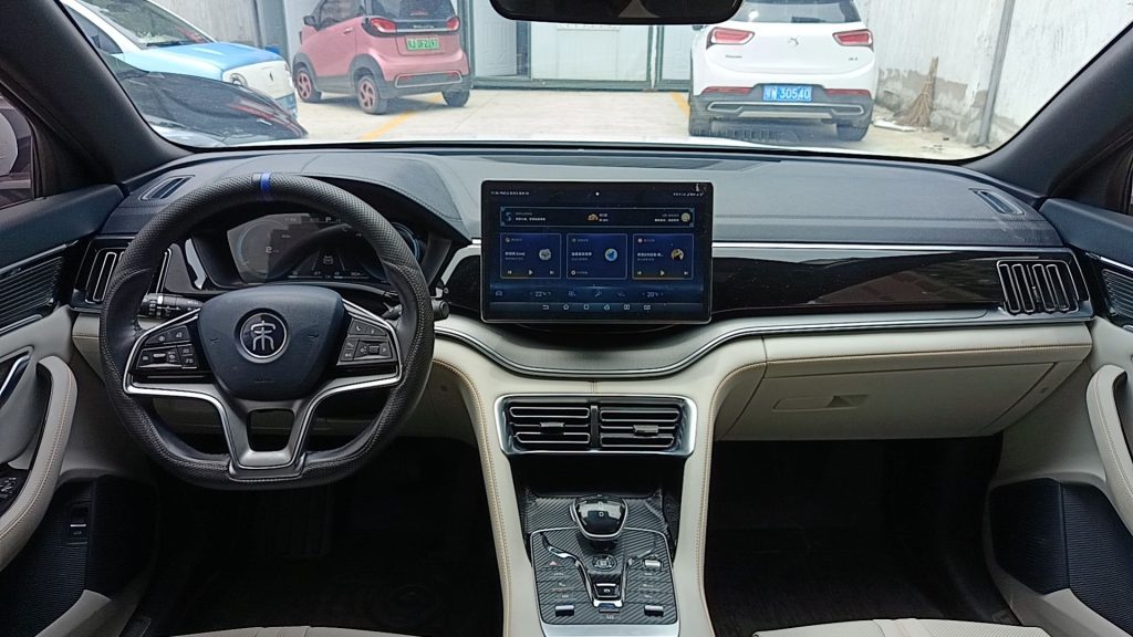 Song PLUS 2021 DM-i 110KM Signature PLUS - Huishida Trading