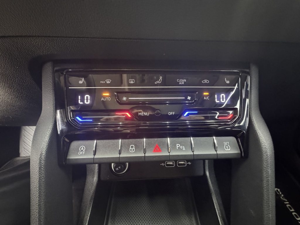 Skoda KAROQ 2021 TSI280 Technology Edition China VI - Huishida Trading