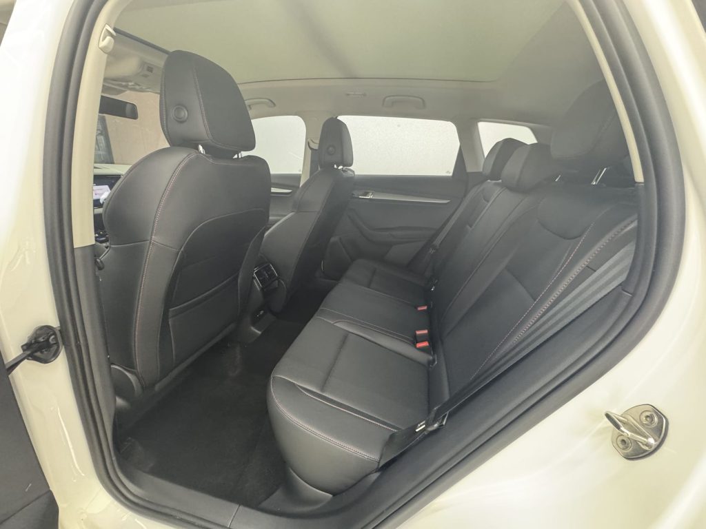 Skoda KAROQ 2021 TSI280 Technology Edition China VI - Huishida Trading