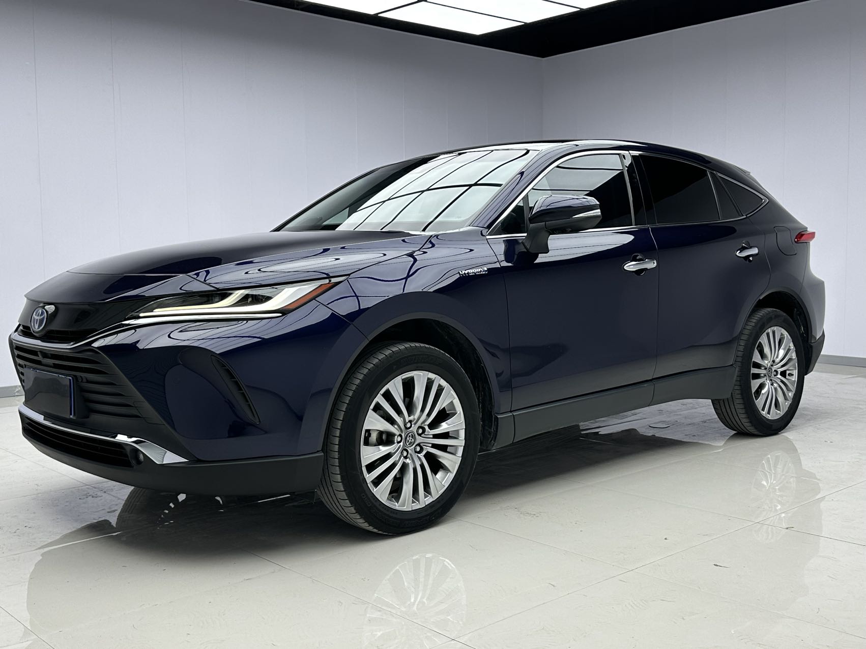 HARRIER 2022 Twin Engine 2.5L CVT 4WD Flagship Edition