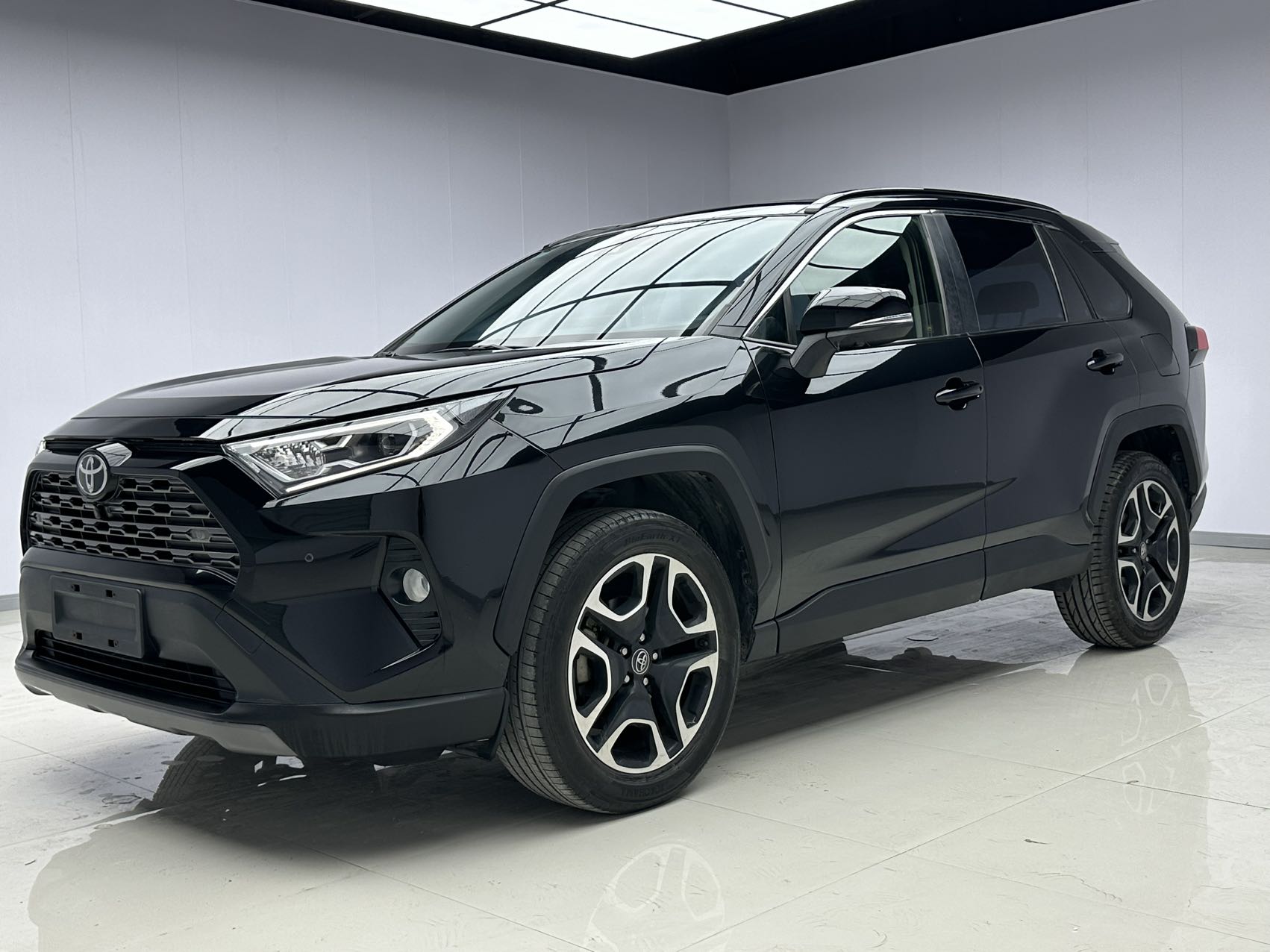 RAV4 2020 2.0L CVT 2WD Premium Edition