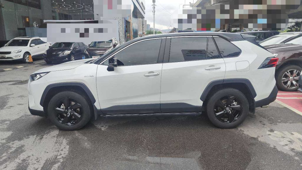 RAV4 2022 Twin Engine 2.5L E-CVT 4WD Elite Plus Edition - Huishida Trading
