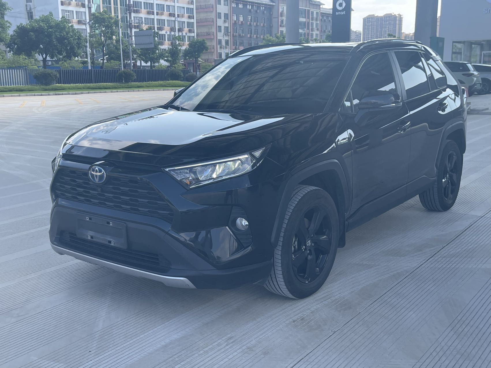 RAV4 2021 Twin Engine 2.5L E-CVT 4WD Elite PLUS Edition