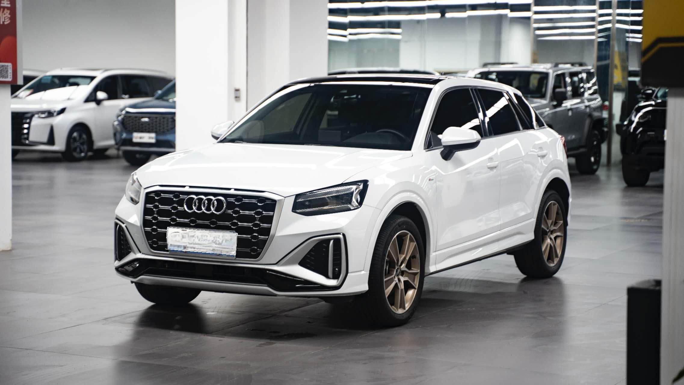 AUDI Q2L 2022 35 TFSI Агрессивный Элегантный