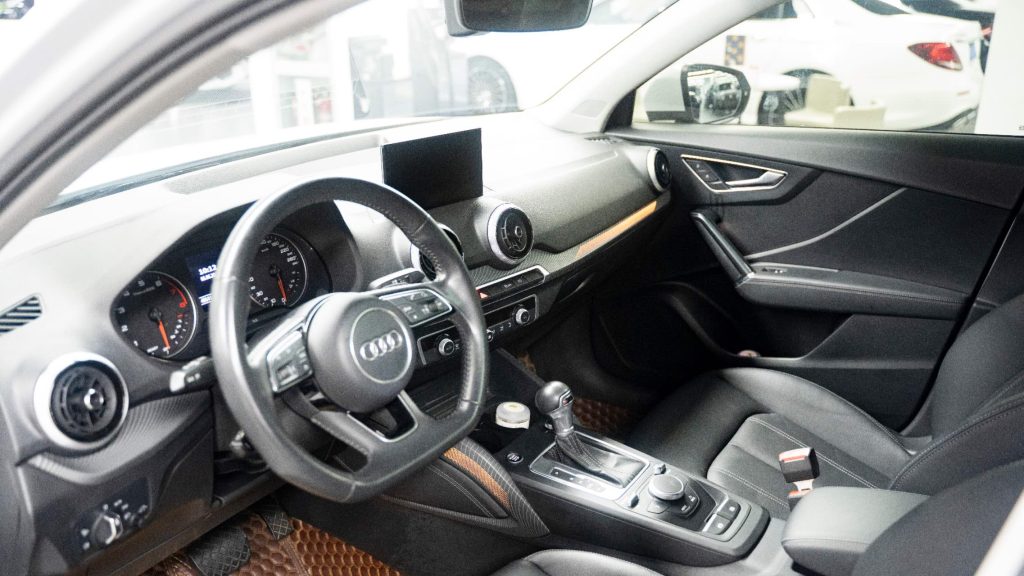 AUDI Q2L 2022 35 TFSI Агрессивный Элегантный - Huishida Trading