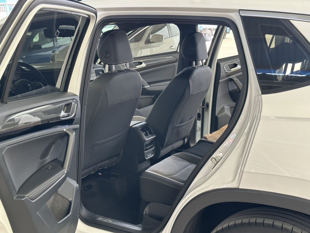 Volkswagen TAYRON 2022 380TSI 4WD R-Line - Huishida Trading