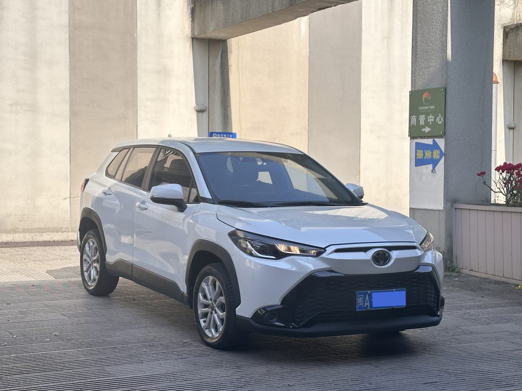Toyota Frontlander 2022 2.0L CVT Elite - Huishida Trading