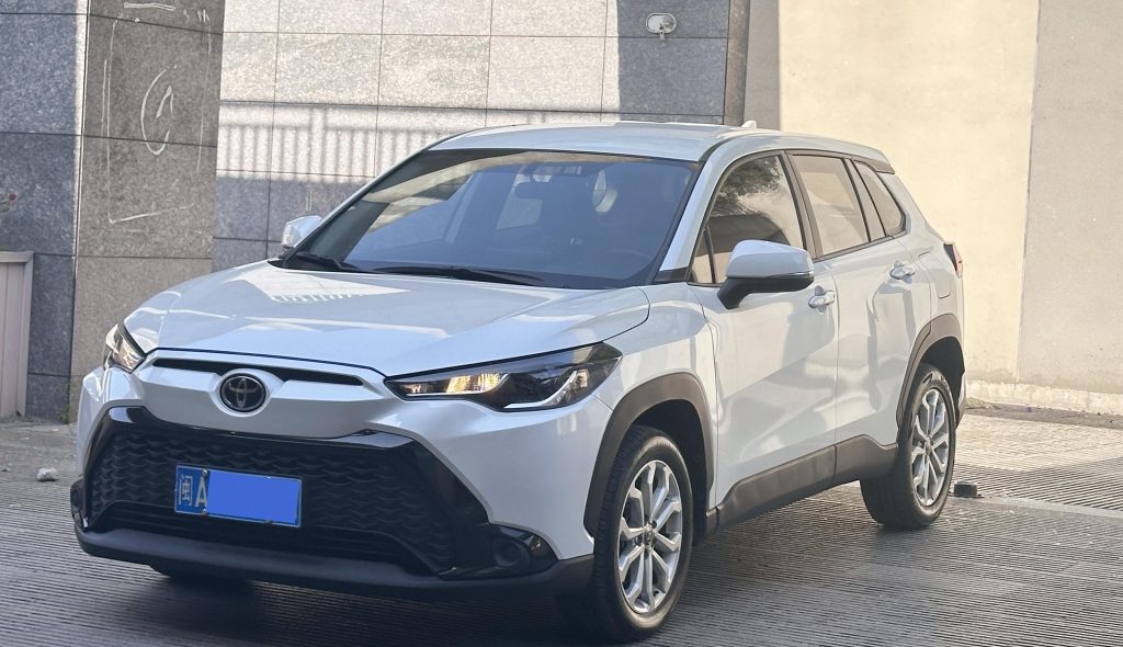 Toyota Frontlander 2022 2.0L CVT Elite - Huishida Trading