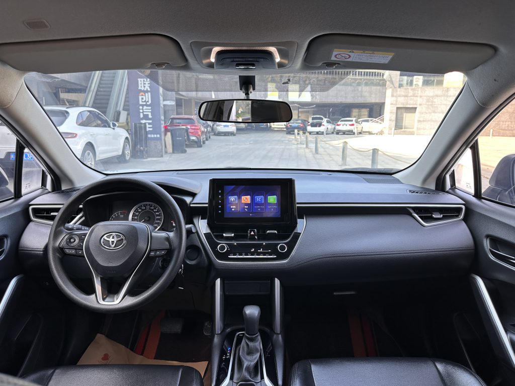 Toyota Frontlander 2022 2.0L CVT Elite - Huishida Trading