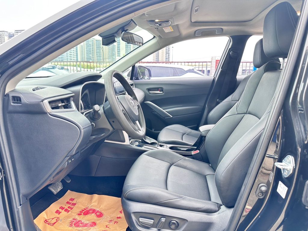 Toyota Frontlander 2022 2.0L CVT Deluxe - Huishida Trading