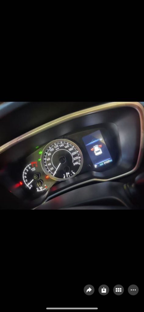 Toyota Frontlander 2022 2.0L CVT Deluxe - Huishida Trading