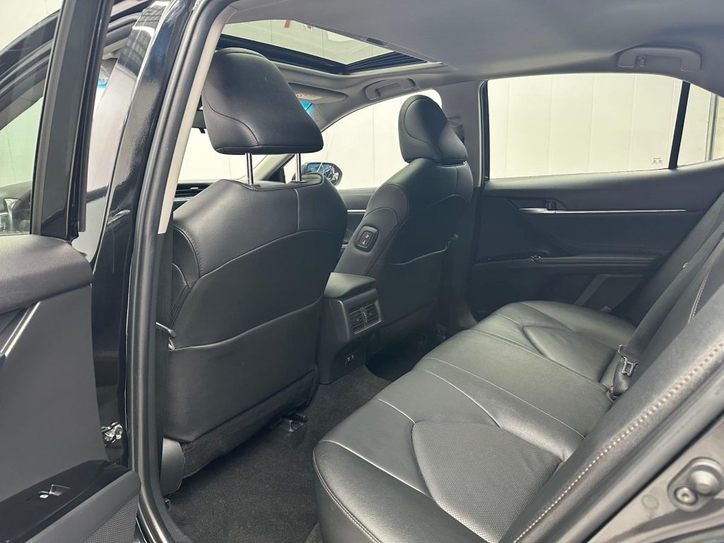 Toyota Camry 2021 2.0G Luxury - Huishida Trading