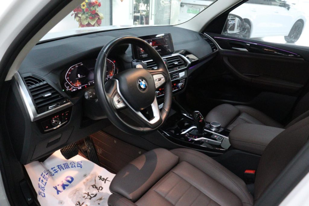 BMW X3 2021 xDrive25i Luxury Package Lift display - Huishida Trading