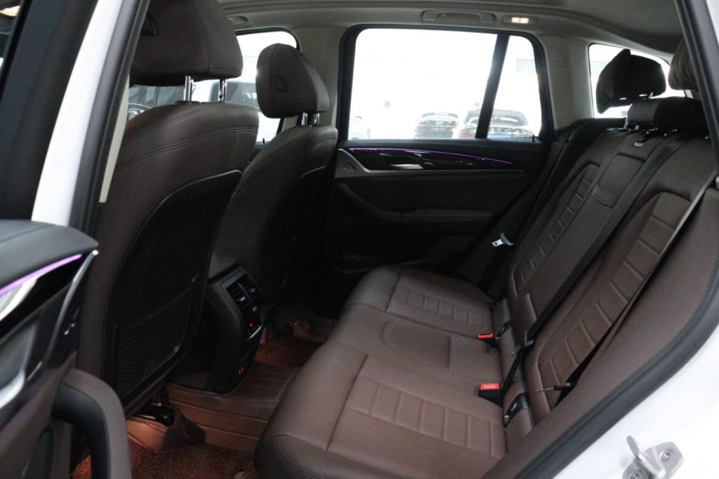 BMW X3 2021 xDrive25i Luxury Package Lift display - Huishida Trading