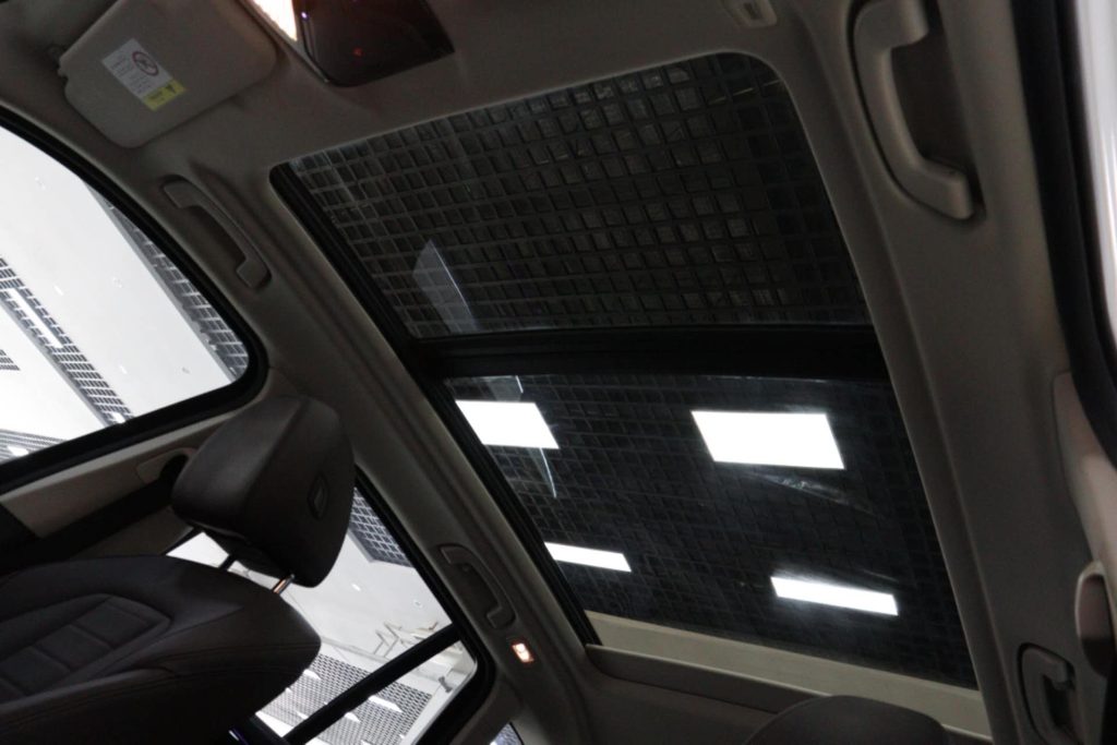 BMW X3 2021 xDrive25i Luxury Package Lift display - Huishida Trading