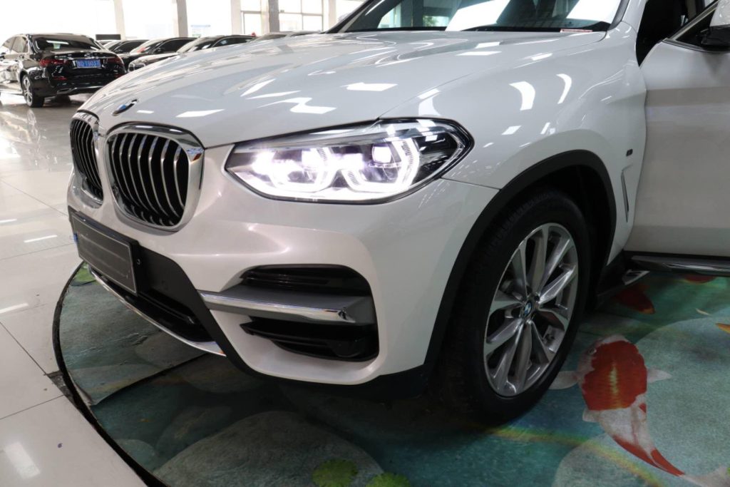 BMW X3 2021 xDrive25i Luxury Package Lift display - Huishida Trading