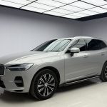 Volvo xc60 2022 B5 4WD Smart Vision Deluxe