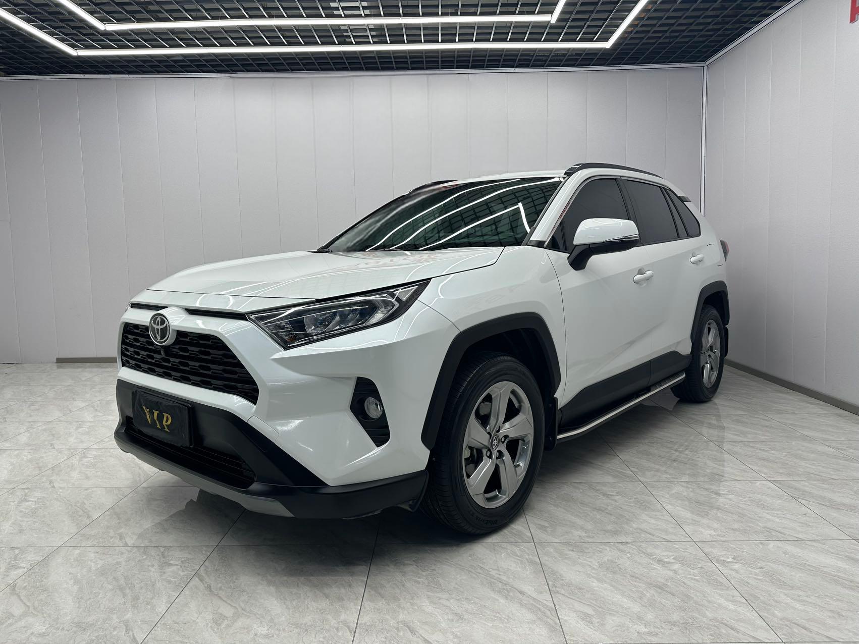 Toyota RAV4  2021 2.0L CVT 4WD Style PLUS Edition
