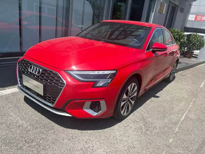AUDI A3 2022 A3L Limousine 35 TFSI Агрессивная элегантность