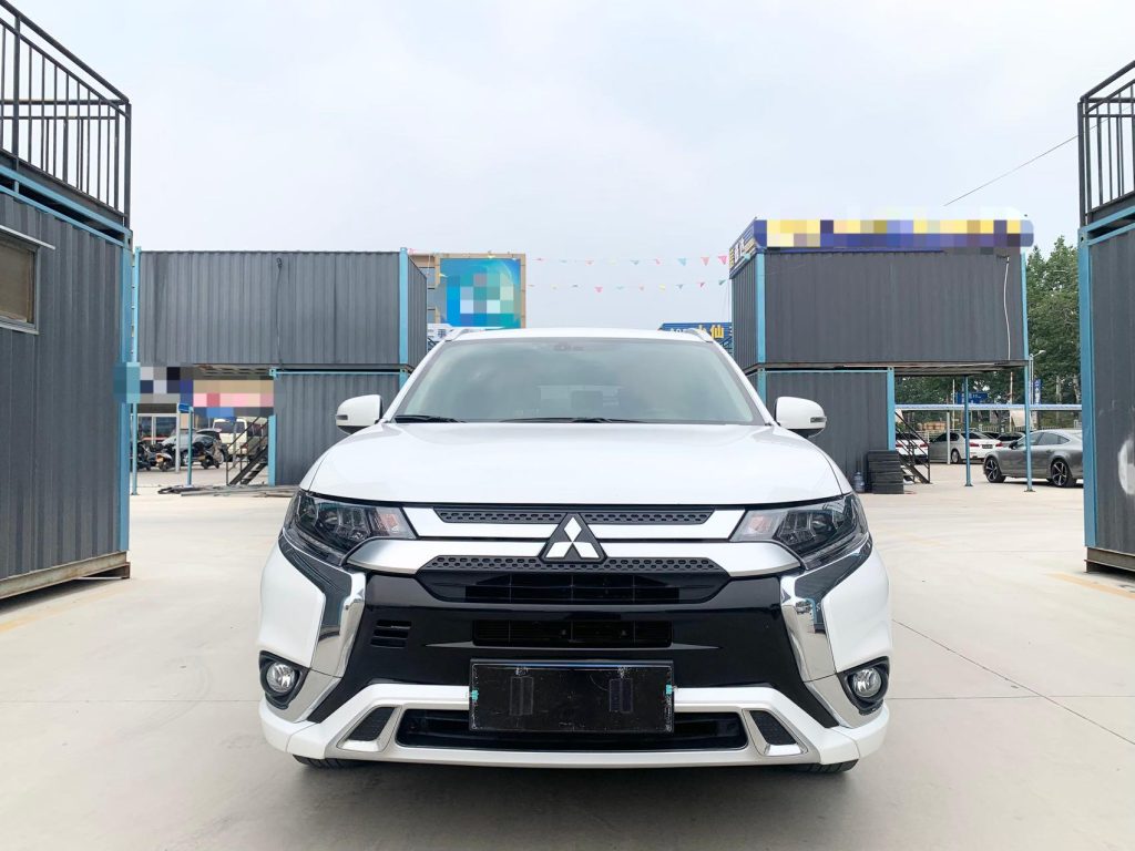 Outlander 2021 2.4L 4WD Enjoy Edition 7-местный - Huishida Trading