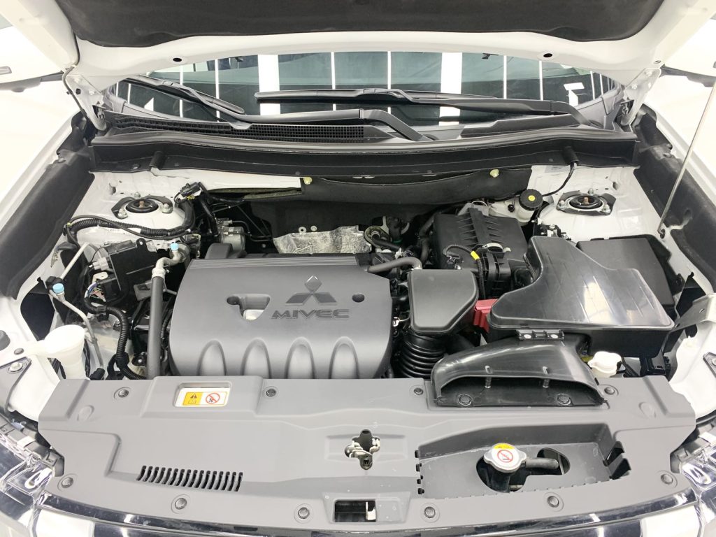 Outlander 2021 2.4L 4WD Enjoy Edition 7-местный - Huishida Trading