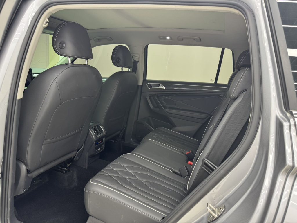 Volkswagen Tiguan L 2022 330TSI Automatic 2WD R-Line - Huishida Trading
