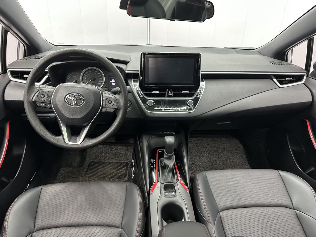Toyota LEVIN 2022 185T CVT Sport - Huishida Trading