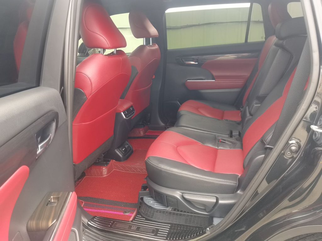 CROWN KLUGER 2021 2.5L HEV 4WD Flagship Edition - Huishida Trading