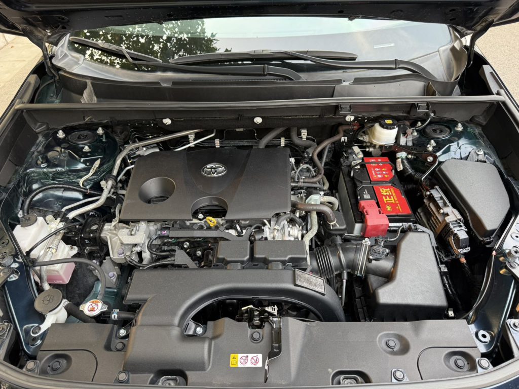 Toyota WILDLANDER 2021 2.0L CVT 4WD Luxury Edition - Huishida Trading