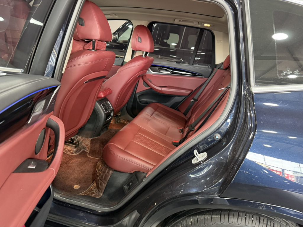BMW x3 2022 xDrive25iM Спортивный пакет - Huishida Trading