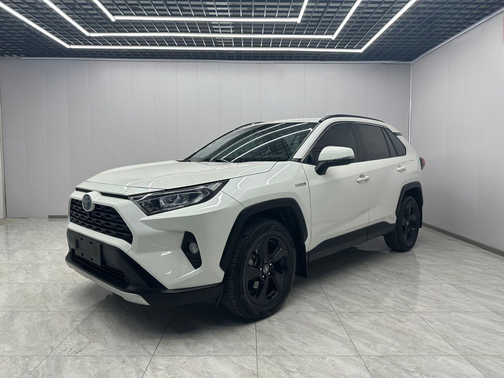Toyota RAV4  2021 Twin Engine 2.5L E-CVT 4WD Elite PLUS Edition
