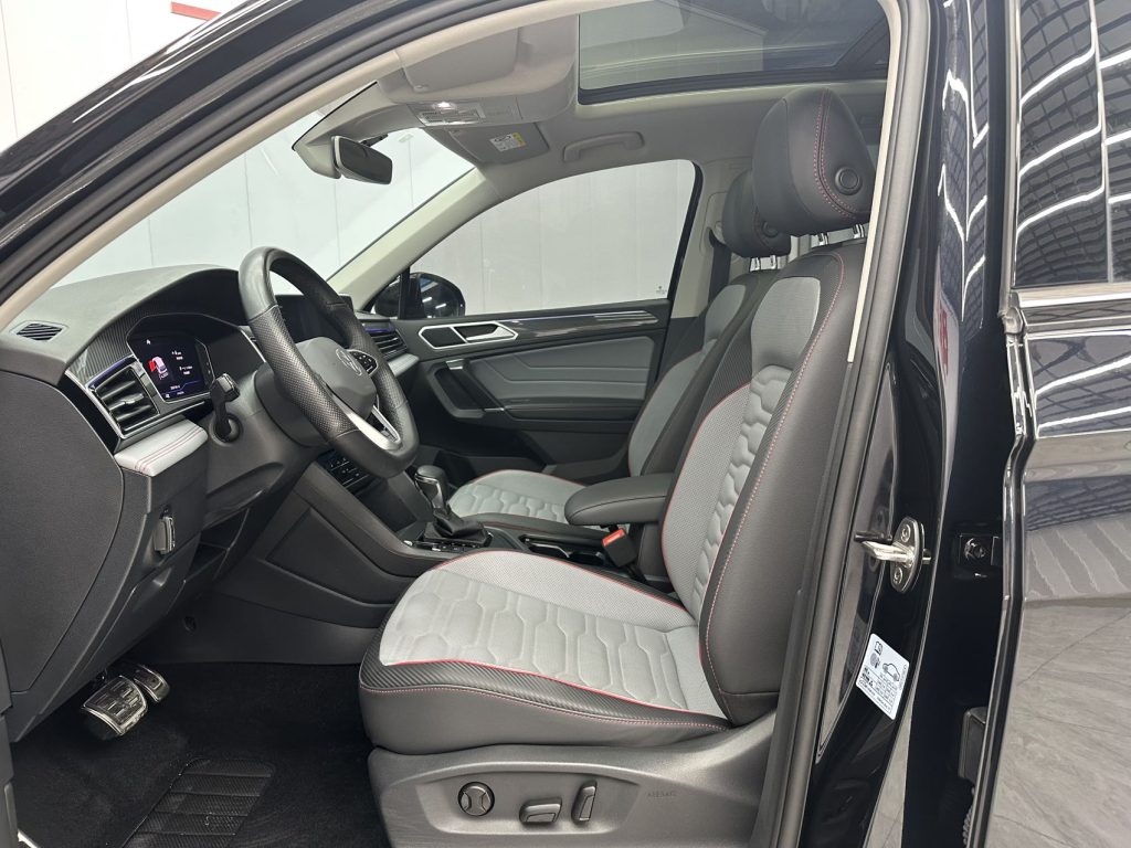 Volkswagen Tiguan- L 2022 330TSI Auto 2WD R-Line Flagship Edition - Huishida Trading