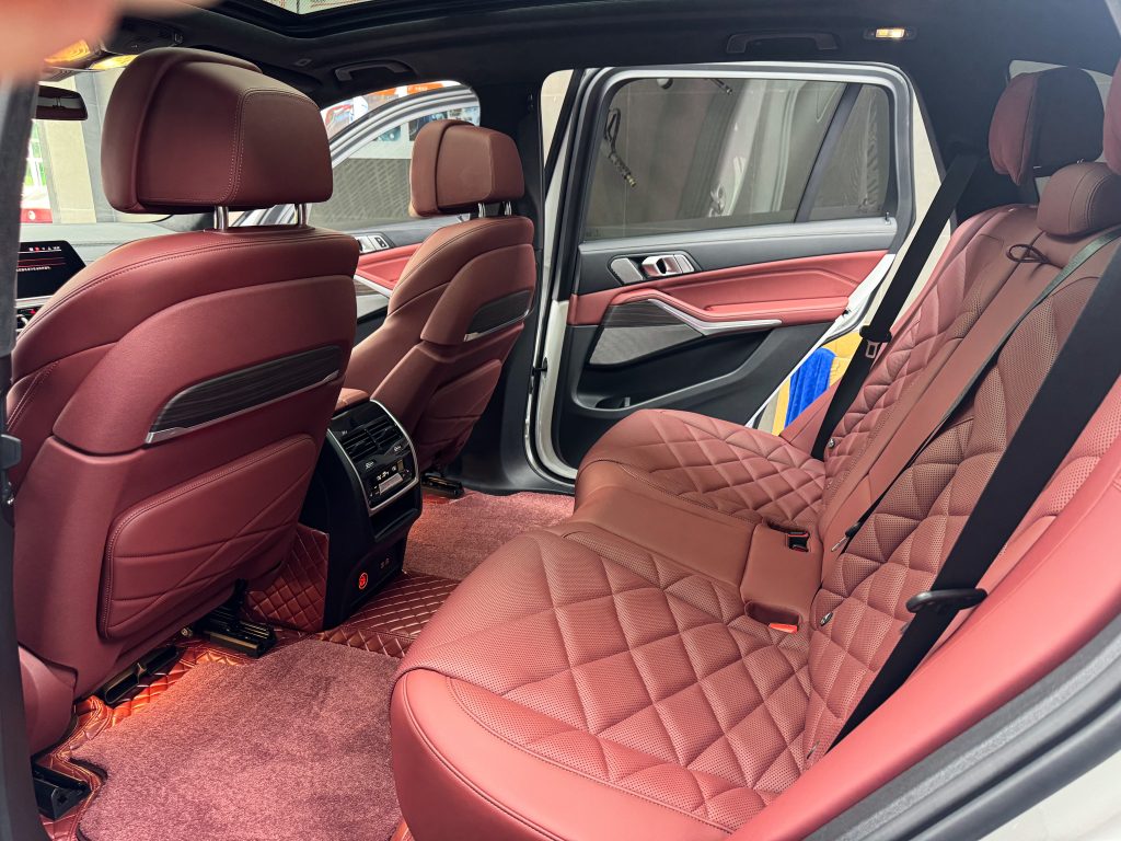 BMW X5 2022 Модифицированный xDrive 40Li Premium M Sport Package - Huishida Trading