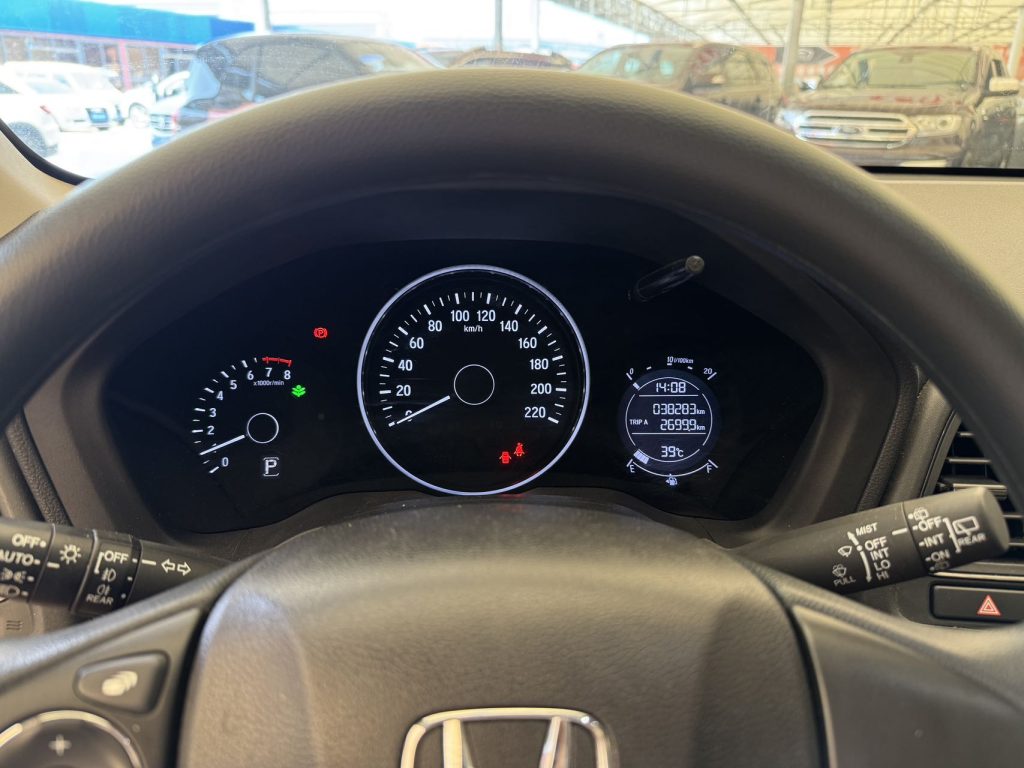 VEZEL 2020 1.5L CVT Luxury Edition - Huishida Trading