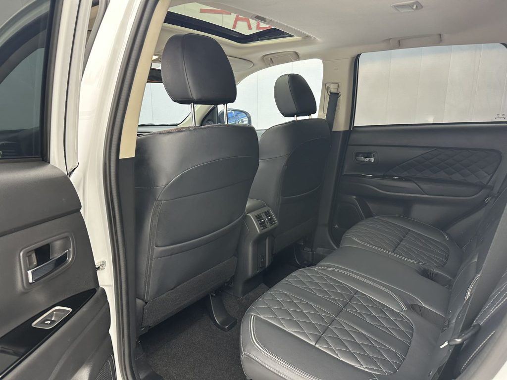 Mitsubishi Outlander 2020 2.4L 4WD Enjoy Edition 5-местный - Huishida Trading