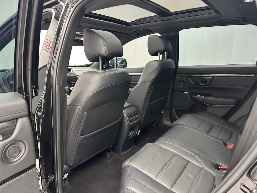 Honda CR-V 2021 240TURBO CVT 4WD Blackadder Edition - Huishida Trading