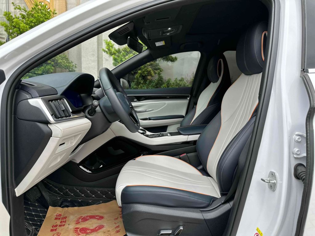 BYD SONG PLUS NEW ENERGY 2021 DM-i 110KM FLAGLINE - Huishida Trading