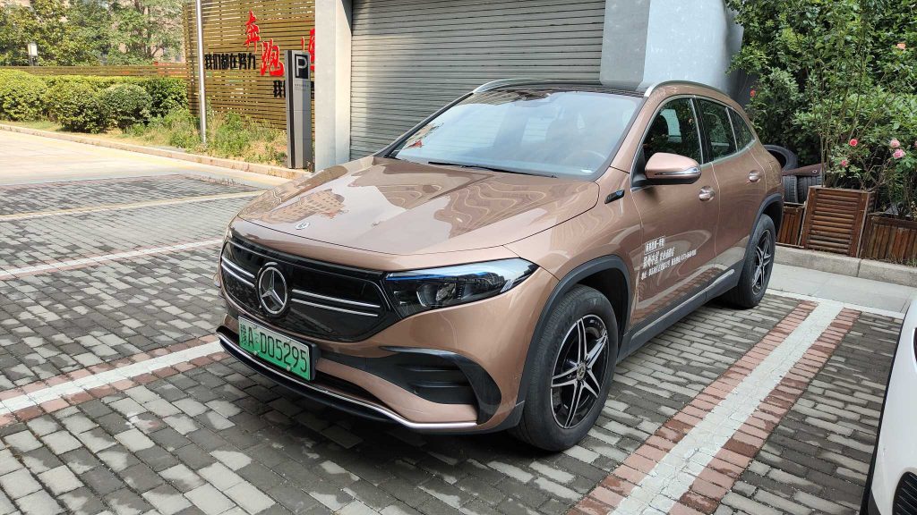 Mercedes-Benz EQA 2022 EQA 300 4MATIC Premiere Special Edition - Huishida Trading